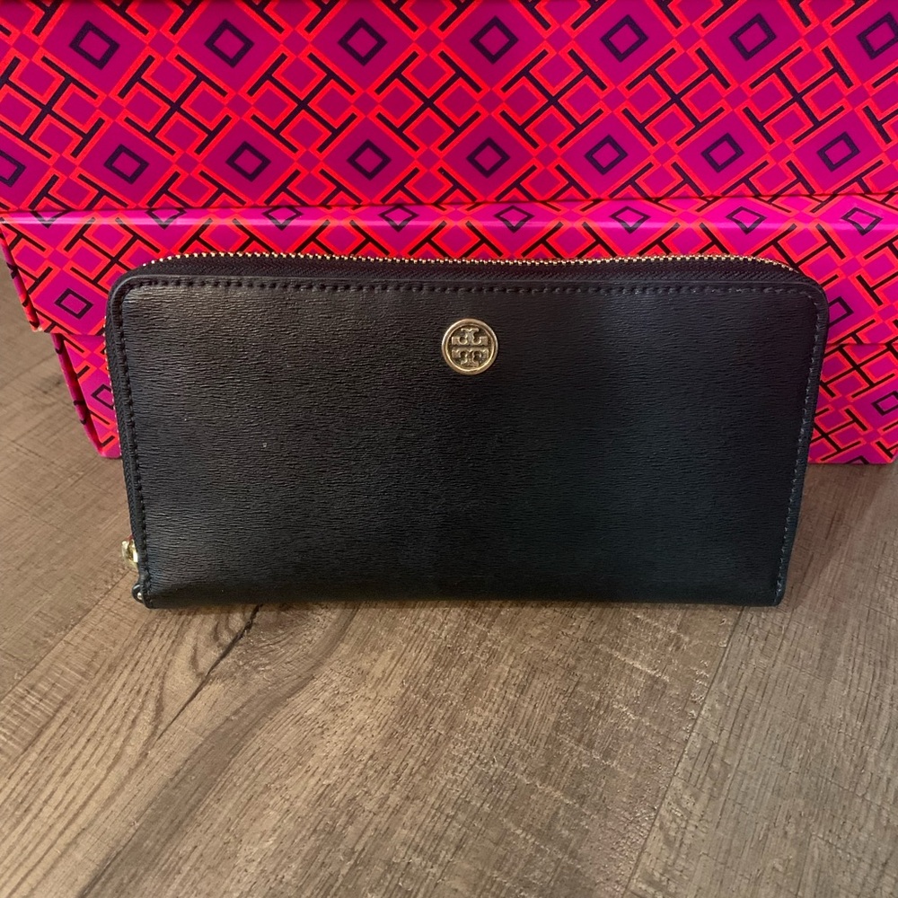 Tory Burch Black Zip-Around Wallet